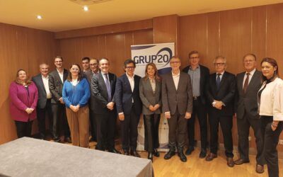 Oriol Amat presenta l’Observatori de la Pime de PIMEC als membres de Grup20, en el marc del ‘Breakfast Grup20’